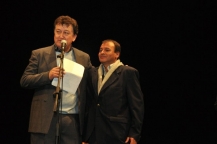 Il direttore Rodrigo Diaz e Orlando Pascua, della Giuria "Premio Malvinas"
